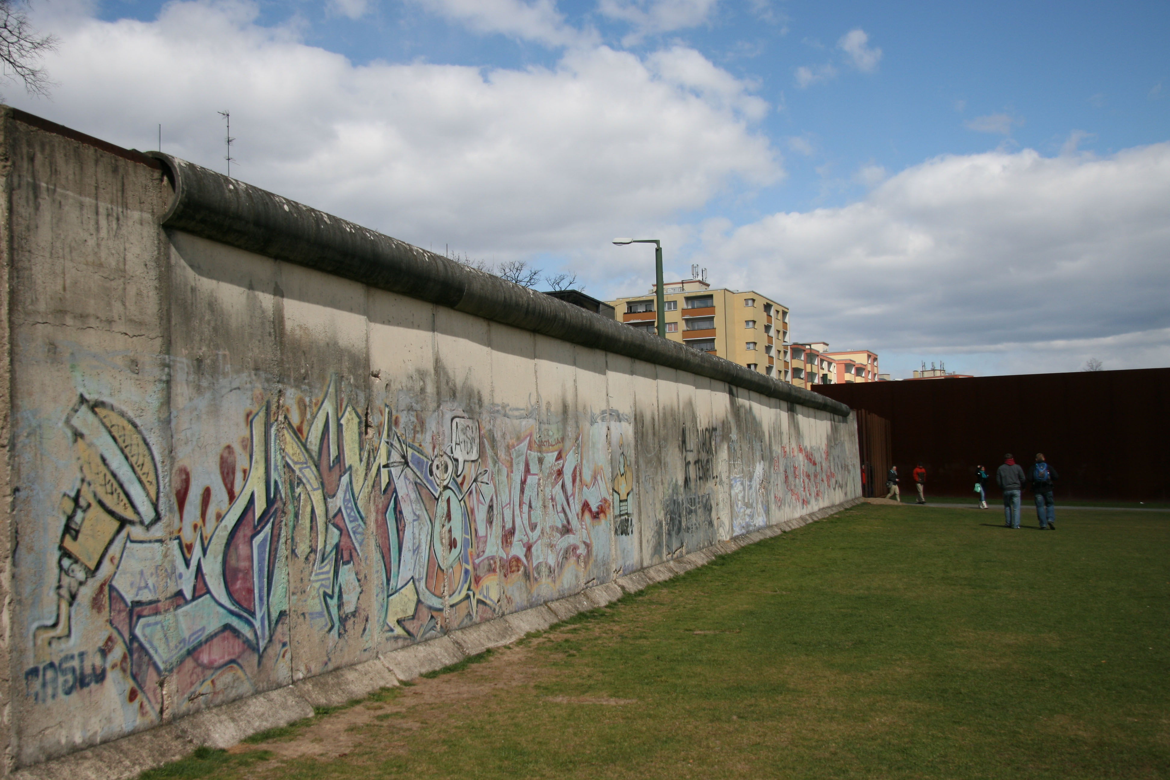 Berlin Wall Memorial (Gedenkstätte Berliner Mauer)